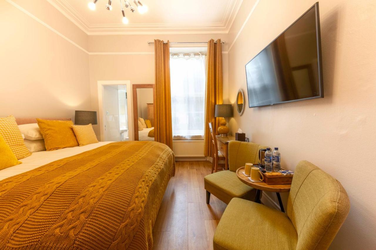 Annandale Guest House Сент-Андрус Экстерьер фото